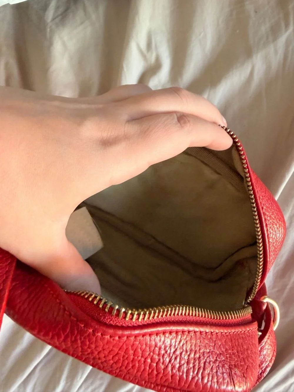 Max Mara interest leather small Quilted Crossbody Bag - Women - Picture 9 of 15